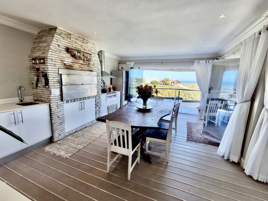 5 Bedroom Property for Sale in Grotto Bay Western Cape